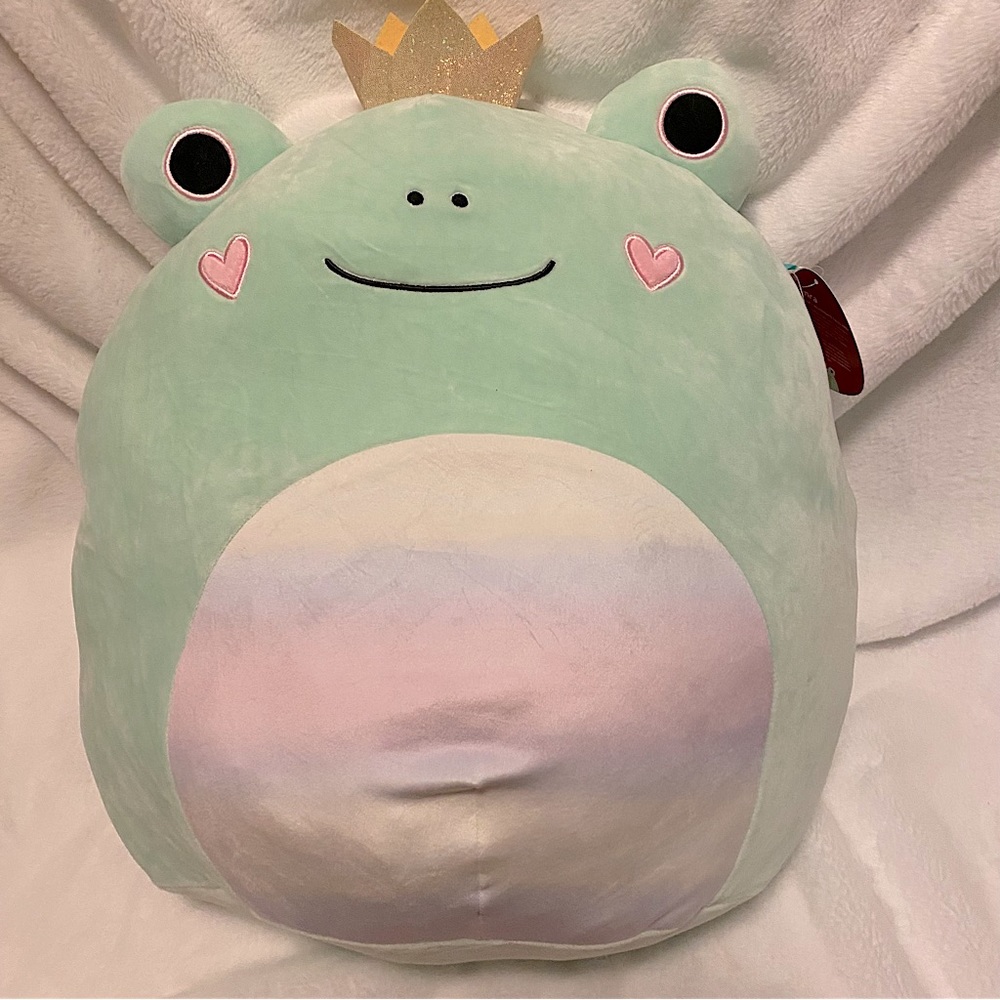 Squishmallows 16” Fenra Frog w crown & heart cheeks valentine’s day Squishmallow